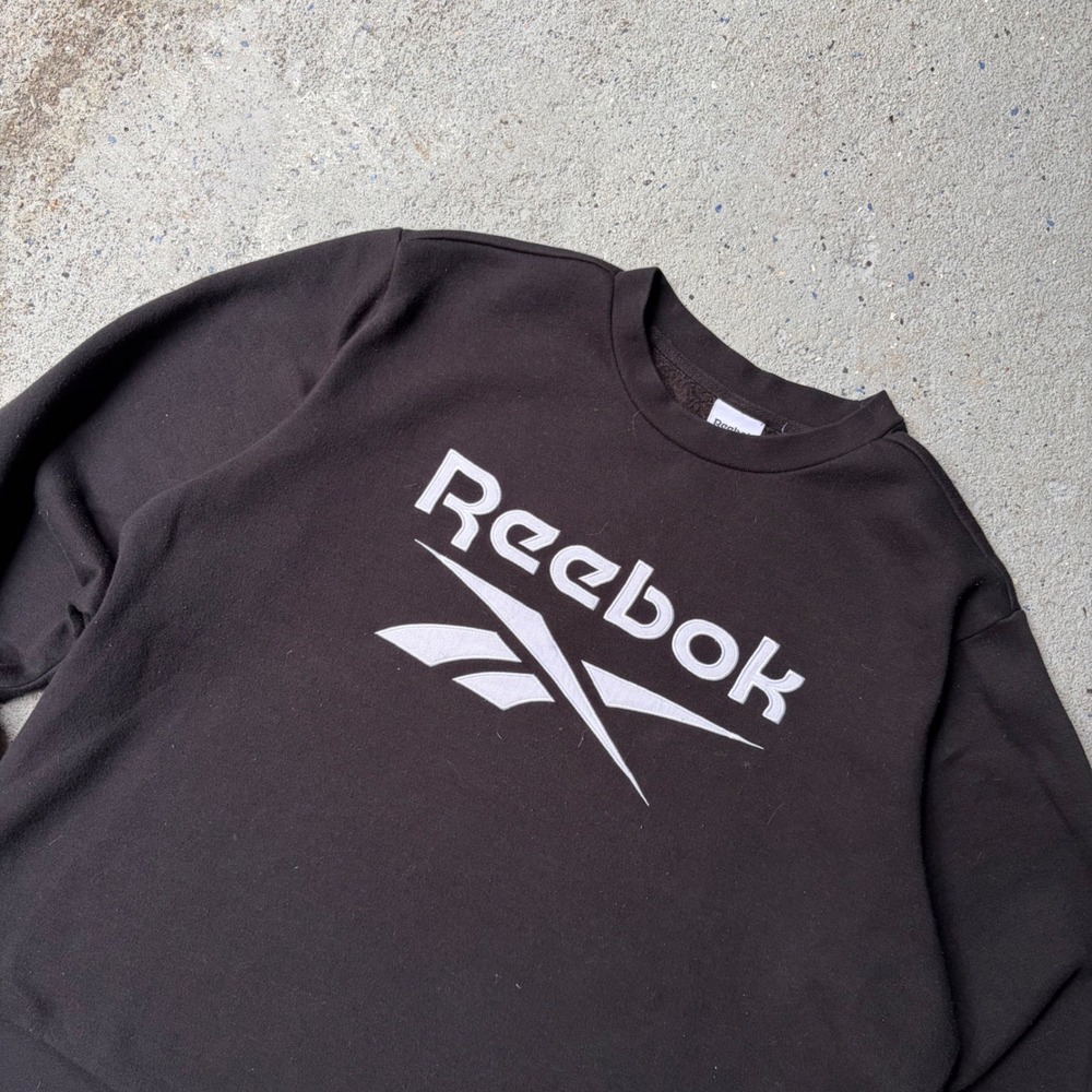 Reebok Mens XL Black Fleece Crewneck Sweatshirt Vector Logo Graphic Pullover
